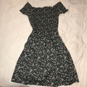 Brandy Melville Caley Dress